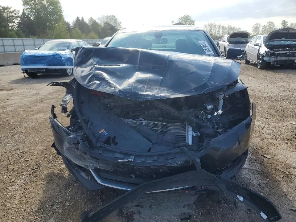 2017 CHEVROLET IMPALA LT  