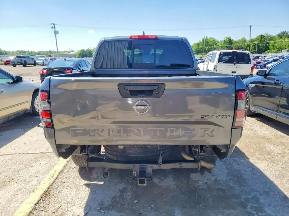 2022 NISSAN FRONTIER SV  