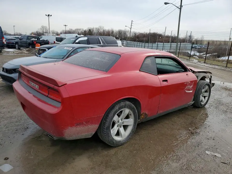 2012 DODGE CHALLENGER SXT  