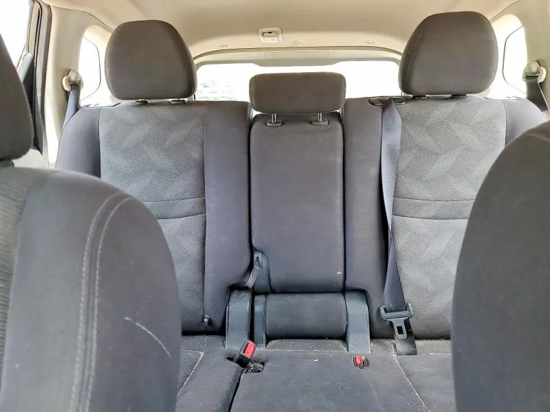 2016 NISSAN ROGUE S  