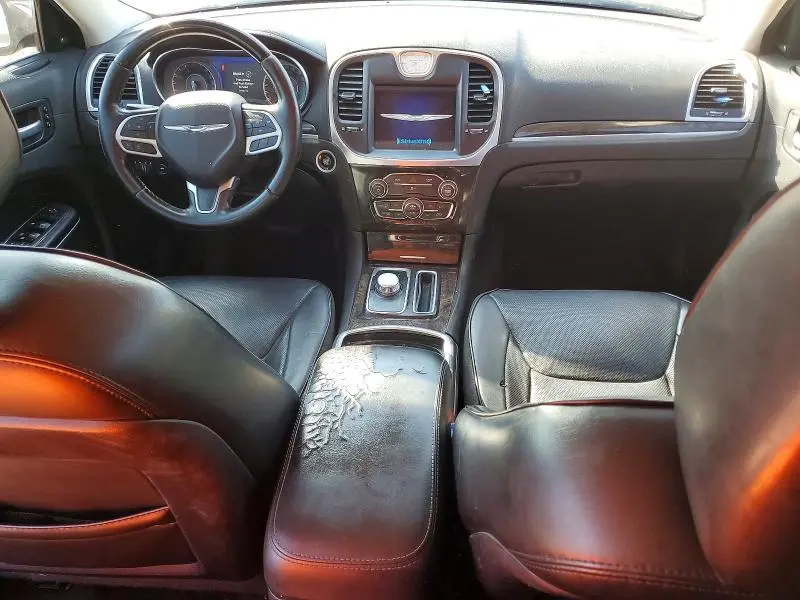2018 CHRYSLER 300 LIMITED  