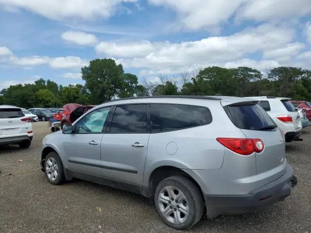 2011 CHEVROLET TRAVERSE LS  