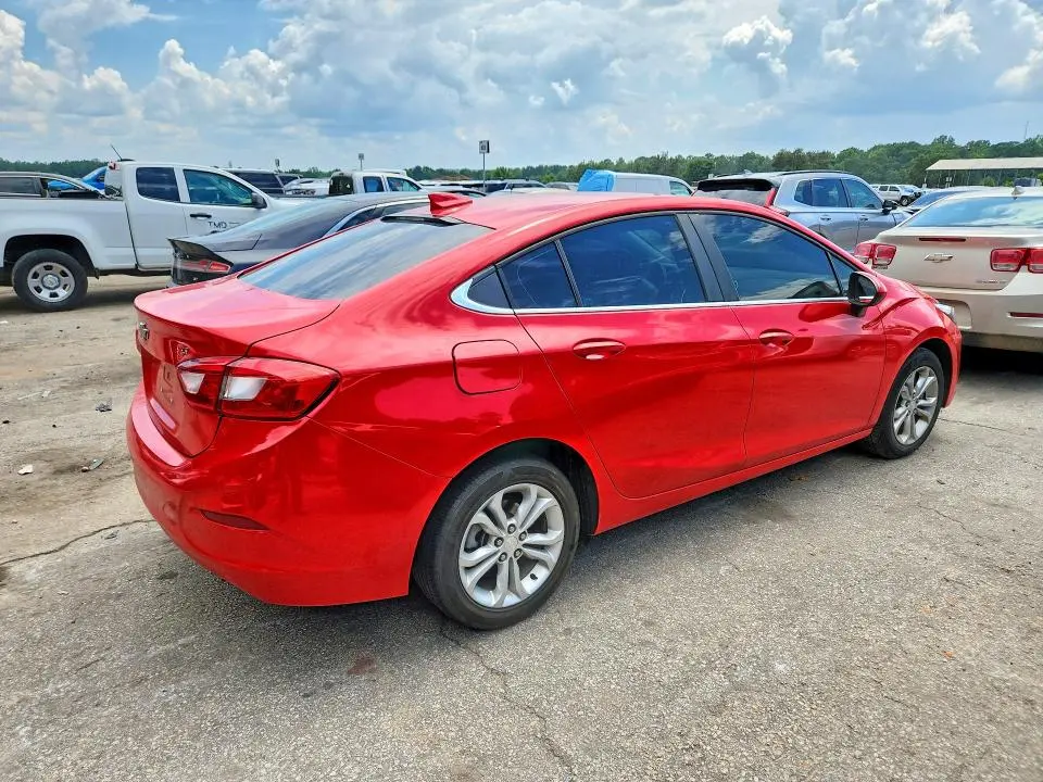 2019 CHEVROLET CRUZE LT  