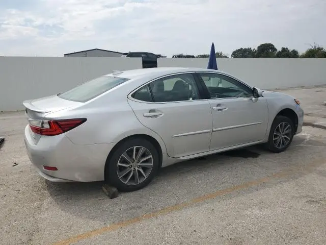 2016 LEXUS ES 300H  