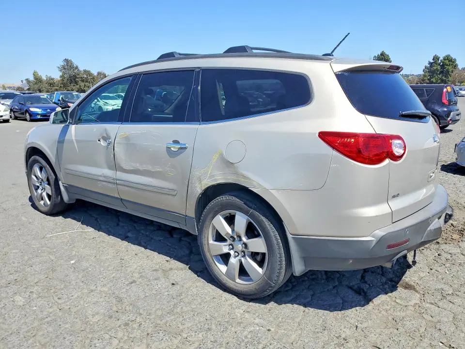 2010 CHEVROLET TRAVERSE LTZ  