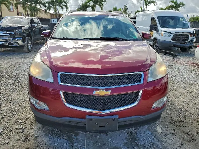 2011 CHEVROLET TRAVERSE LT  