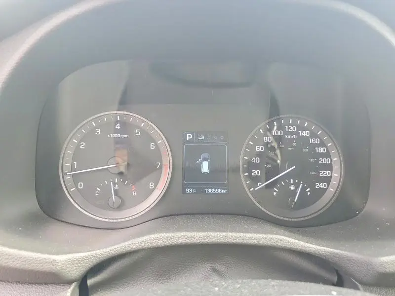 2016 HYUNDAI TUCSON SE  