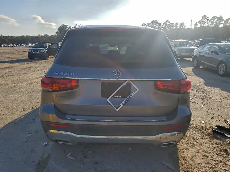 2021 MERCEDES-BENZ GLB 250  