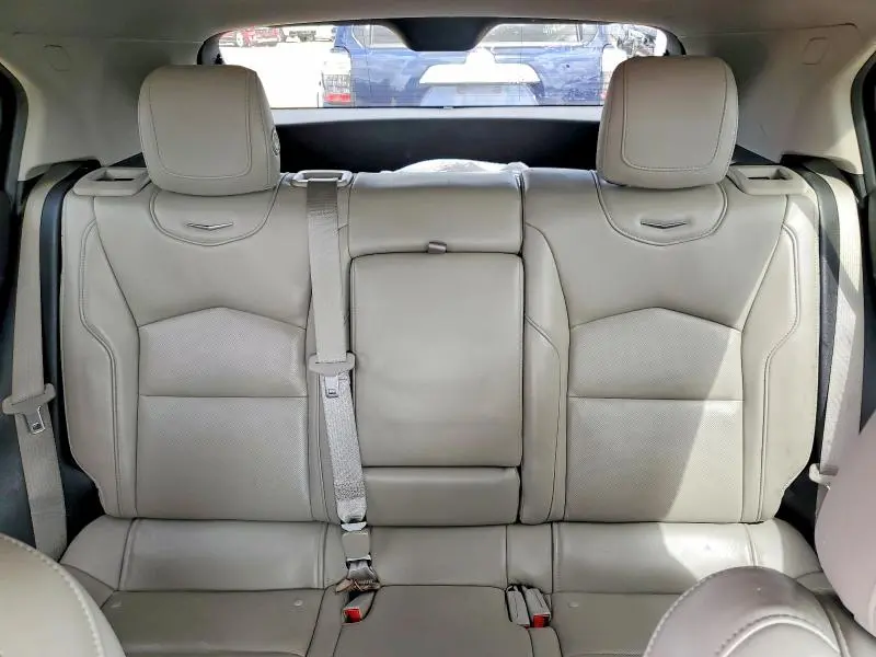 2019 CADILLAC XT4 PREMIUM LUXURY  