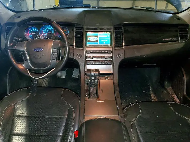 2010 FORD TAURUS LIMITED  