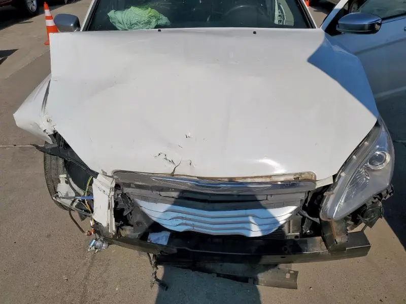 2014 CHRYSLER 200 LIMITED  