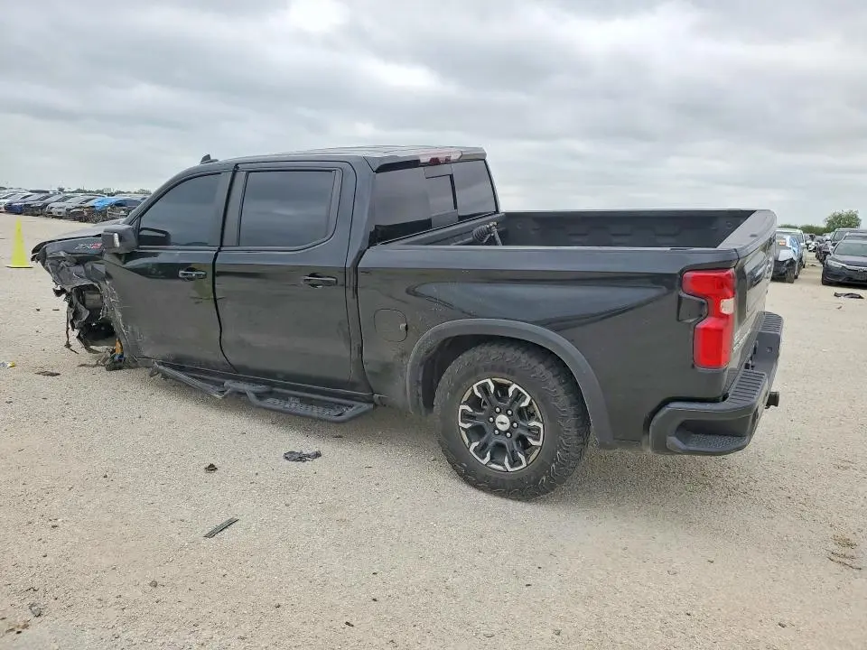 2023 CHEVROLET SILVERADO K1500 ZR2  