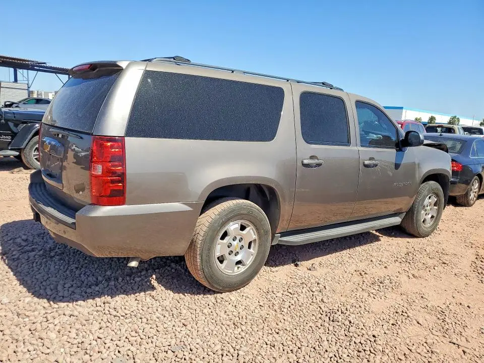 2013 CHEVROLET SUBURBAN C1500 LS  