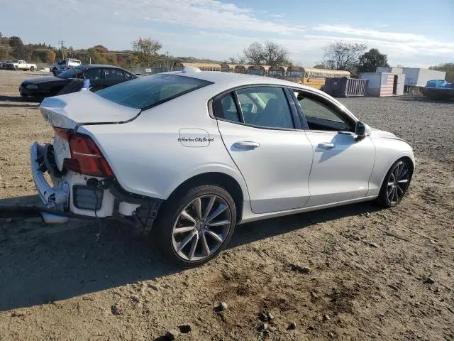 2019 VOLVO S60 T5 MOMENTUM  