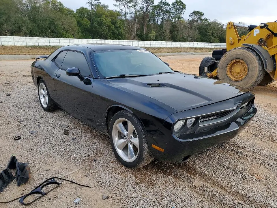 2011 DODGE CHALLENGER   