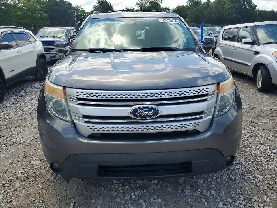 2011 FORD EXPLORER XLT  