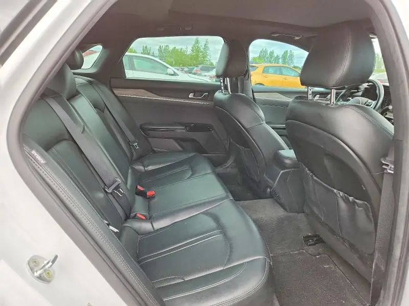 2022 KIA K5 GT LINE  
