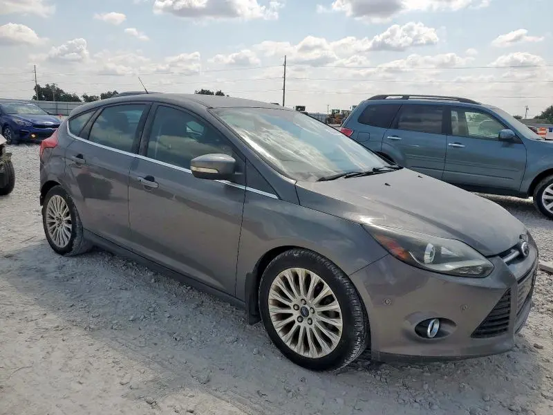 2012 FORD FOCUS TITANIUM  