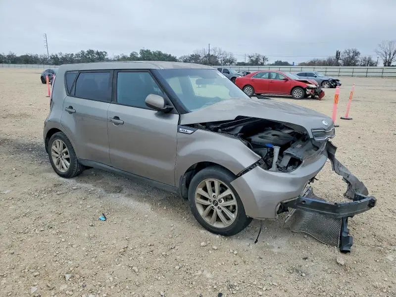 2017 KIA SOUL +  