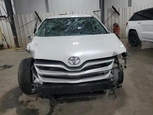 2013 TOYOTA VENZA LE  