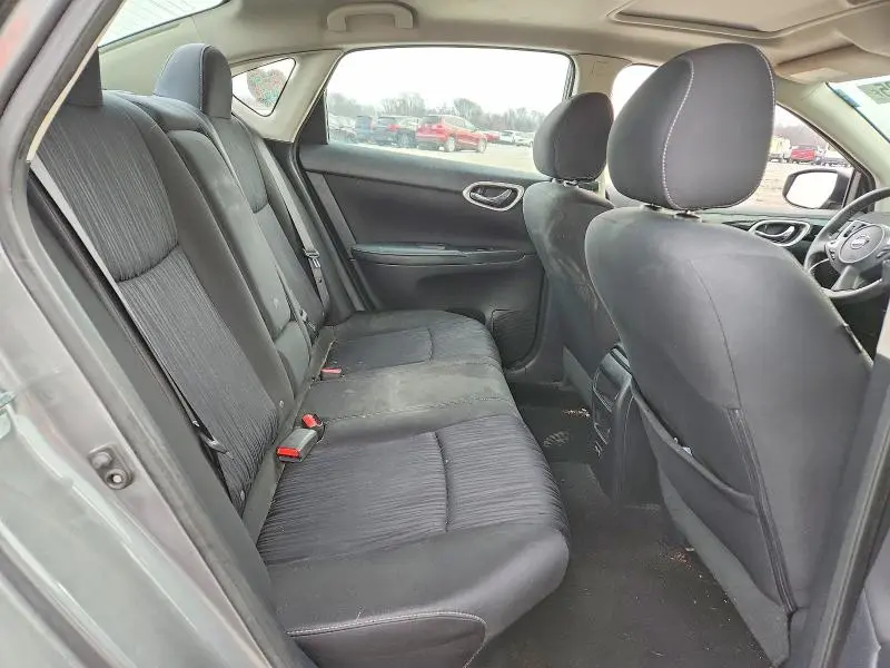 2019 NISSAN SENTRA SV  