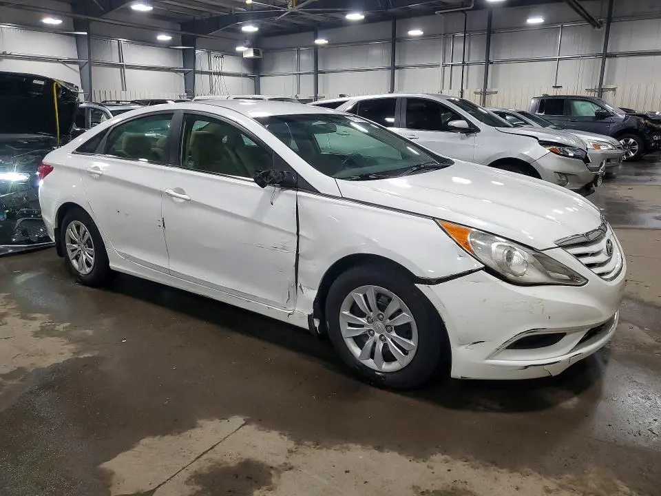 2011 HYUNDAI SONATA GLS  