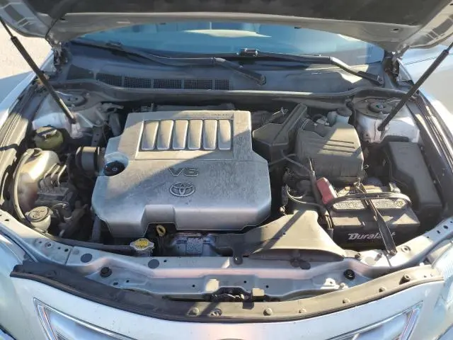 2010 TOYOTA CAMRY SE  