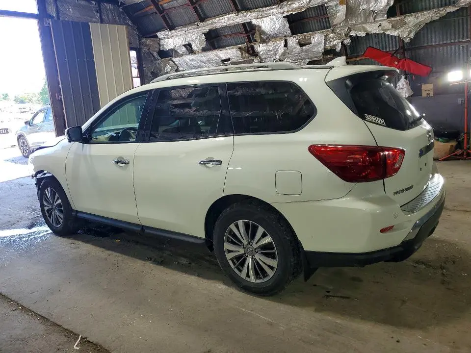 2019 NISSAN PATHFINDER SL  