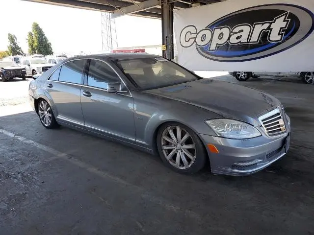 2012 MERCEDES-BENZ S 400