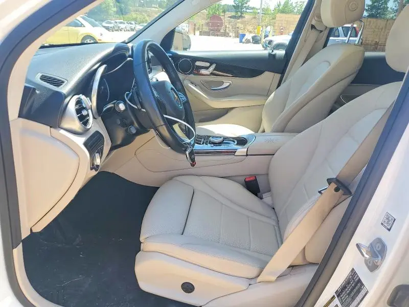2019 MERCEDES-BENZ GLC 300  