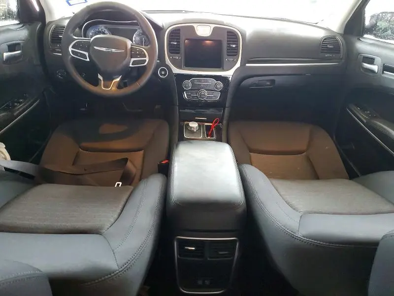 2023 CHRYSLER 300 TOURING  