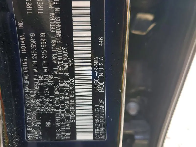 2018 TOYOTA HIGHLANDER SE  