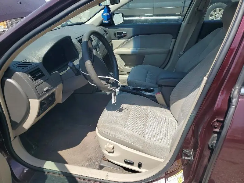 2011 FORD FUSION SE  
