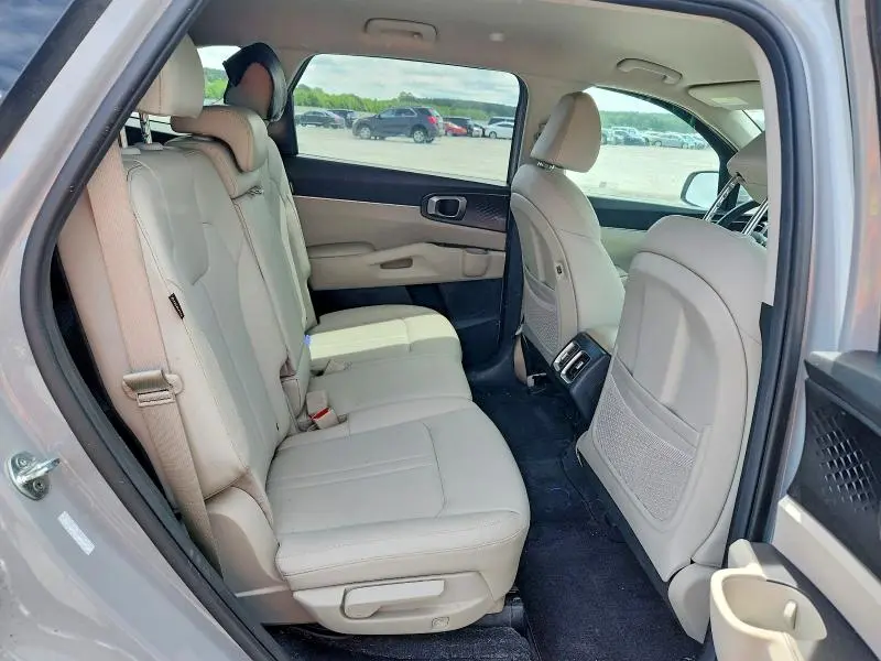 2024 KIA SORENTO   