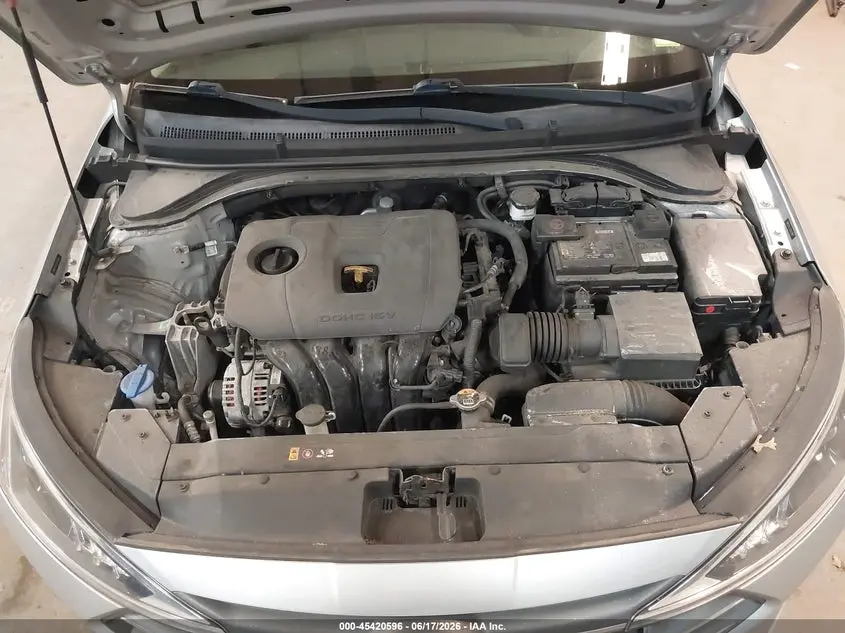 2020 HYUNDAI ELANTRA SE