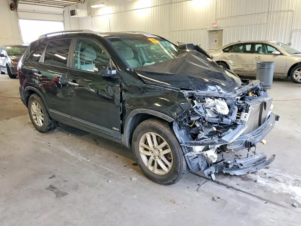 2014 KIA SORENTO LX  