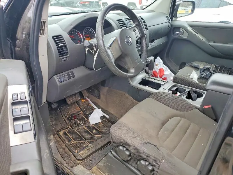 2012 NISSAN PATHFINDER S  