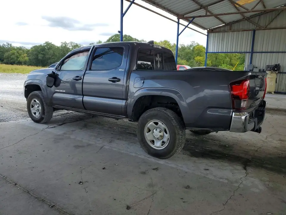 2020 TOYOTA TACOMA SR5  