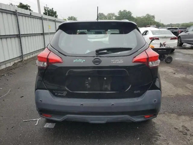 2020 NISSAN KICKS SR  