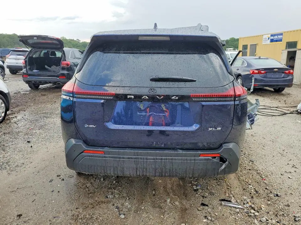 2026 TOYOTA RAV4 XLE PREMIUM  