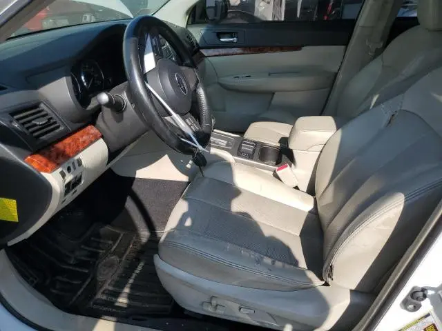2011 SUBARU OUTBACK 3.6R LIMITED  