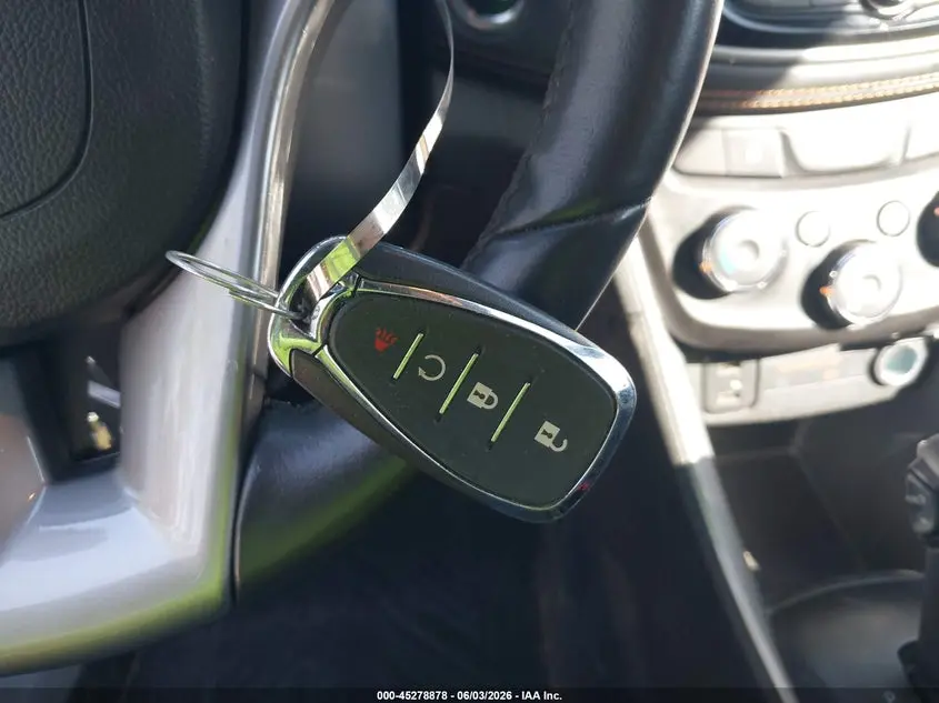 2021 CHEVROLET TRAX AWD LT