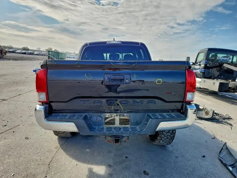 2017 TOYOTA TACOMA DOUBLE CAB  