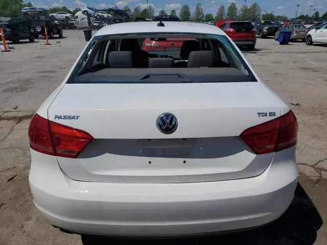 2012 VOLKSWAGEN PASSAT SE  
