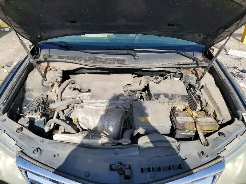 2012 TOYOTA CAMRY LE  