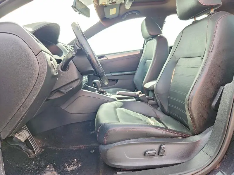 2013 VOLKSWAGEN JETTA GLI  