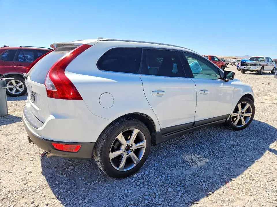 2013 VOLVO XC60 T6  