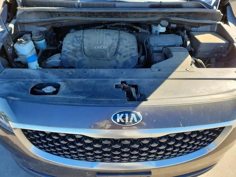2016 KIA SEDONA LX  