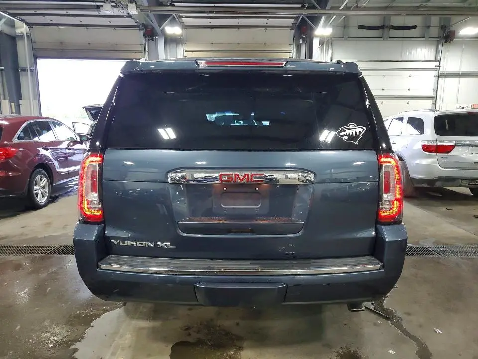 2020 GMC YUKON XL DENALI  
