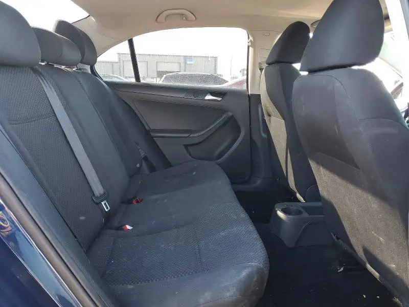 2013 VOLKSWAGEN JETTA BASE  